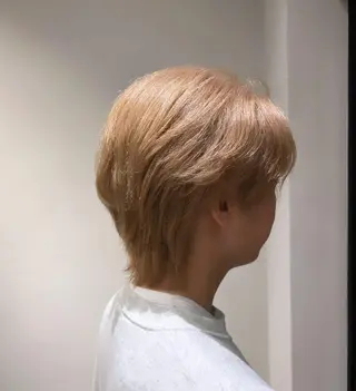 カラー 津田 七美希のヘアスタイル