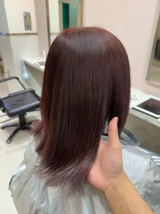 ミディアム ガレリアエレガンテ サカエテン所属・田中俊 縮毛矯正 髪質改善のヘアスタイル