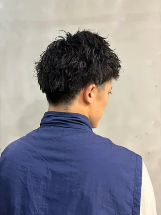 ショート パーマ メンズ そうや🐺ブリーチ/ デザインカラーのヘアスタイル