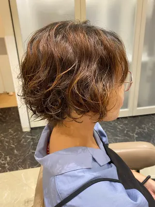 ショート カラー 失敗しないパーマ 赤塚雄輝のヘアスタイル