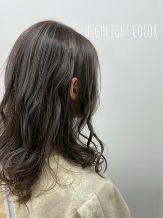 セミロング カラー PANOLA所属・加藤 理沙のヘアスタイル