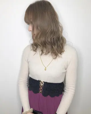 セミロング カラー RoL by apollo所属・横浜ブリーチムラ直し 特化美容師/海崎剛史のヘアスタイル