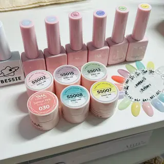 Snow flake 🫧YUKIのネイルデザイン