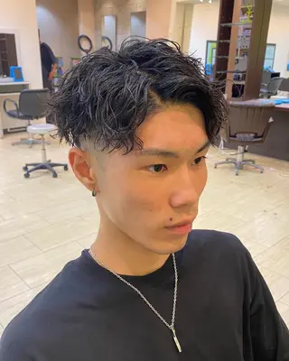 パーマ メンズ 年間2000名担当◎ パーマ職人/仲原佑樹のヘアスタイル