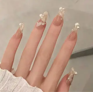 ネイル C ✨Mのネイルデザイン