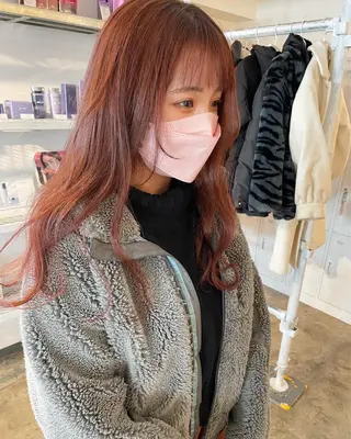 ロング カラー ハイトーン/レイヤー /ケアブリーチ石川治のヘアスタイル