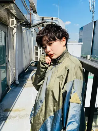 ショート yumeka🩶ボブ 暖色/透け感カラーのヘアスタイル