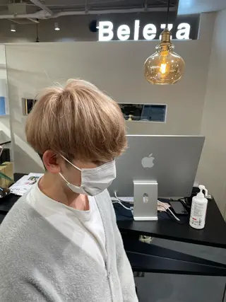 ショート カラー メンズ ブリーチ特化 ハイトーンRYOYAのヘアスタイル