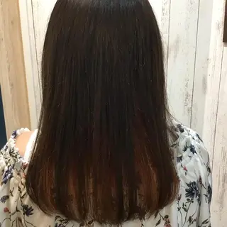 ロング カラー embrace エンブレイスのヘアスタイル