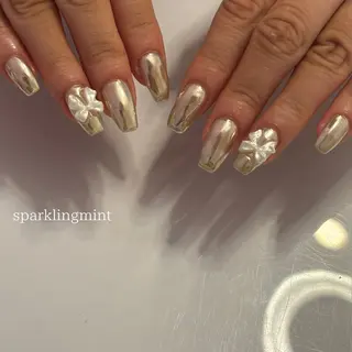 ネイル 森ノ宮ネイル🌈☁️ seri🌞のネイルデザイン