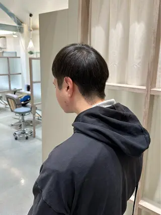 メンズ N,SOL / 岩上 新大のヘアスタイル