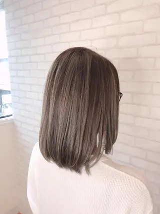 ミディアム カラー ミヤザキ タクトのヘアスタイル