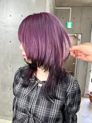 セミロング カラー 名古屋のピンク好き かずくん🦩のヘアスタイル