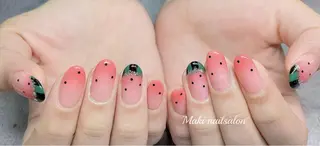ネイル マキ ネイルサロンのネイルデザイン