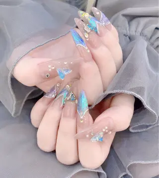 ネイル LEDアイラッシュ ∩_∩アオイのマツエク・マツパデザイン