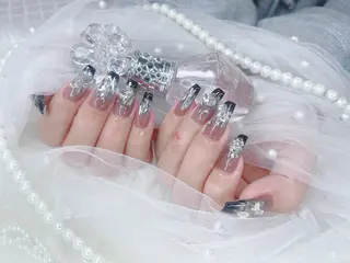 ネイル ハヤシ ミカのネイルデザイン