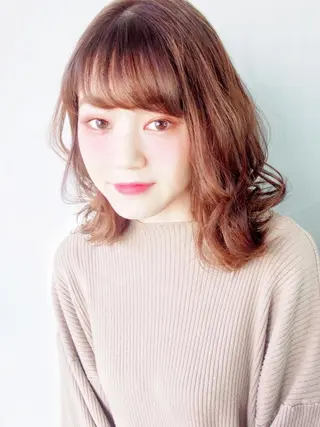 ミディアム カラー パーマ Partie （パルティー）のヘアスタイル