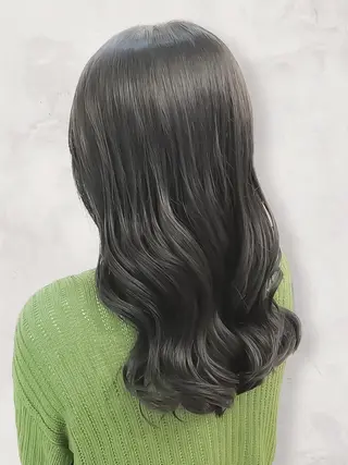 ロング カラー 岸本 一誠のヘアスタイル
