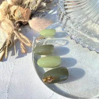 ネイル 【育児休暇中】今中 沙季のネイルデザイン