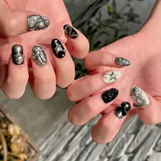 ミディアム m kaori𓃟のネイルデザイン