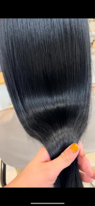 ロング tonari所属・加藤 明香里のヘアスタイル