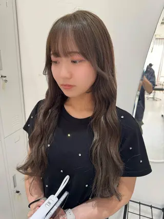 ロング カラー 透け 艶感カラー 顔周り 齊木 勇人のヘアスタイル