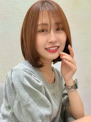 ミディアム 米澤 由衣のヘアスタイル