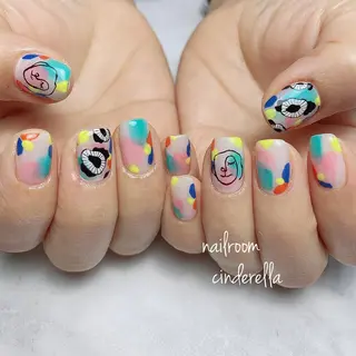 ネイル Nailroom. Cinderellaのネイルデザイン