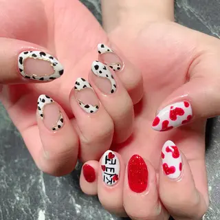 ネイル 💅ネイルハウス🏡 🎀TOMO🎀のネイルデザイン