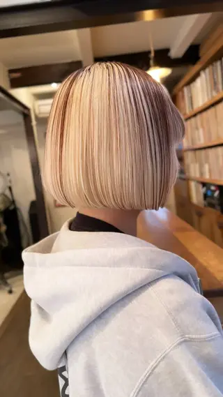 ショート カラー 篠江 廉のヘアスタイル