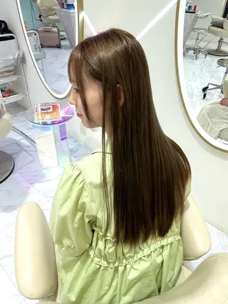 ロング カラー MONA HARUNAのヘアスタイル