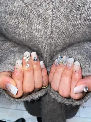 ネイル 長瀬 瑠霞のネイルデザイン