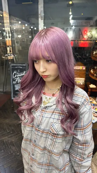 ロング 🐬ブリーチ／ ハイトーンRYU🧊のヘアスタイル