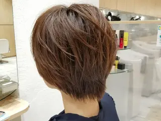ショート BLUE MOON 辻岡健太のヘアスタイル