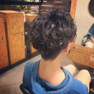 パーマ メンズ 嶋田 直美のヘアスタイル