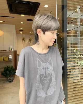 ショート カラー 似合わせ レイヤー須川のヘアスタイル