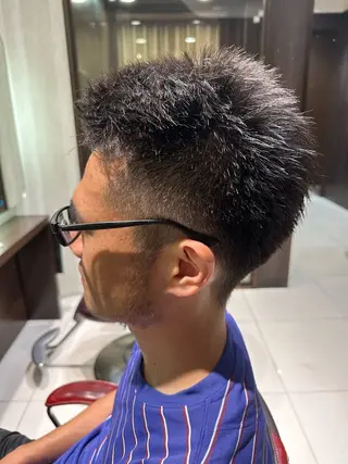 メンズ ブリーチ/艶カラー カノ🌼のヘアスタイル