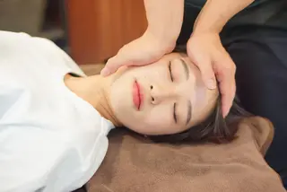 小顔矯正/姿勢矯正 美容整体師 野口杏太のエステ・リラクイメージ