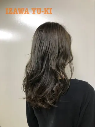 ロング カラー AI 高田馬場店のヘアスタイル