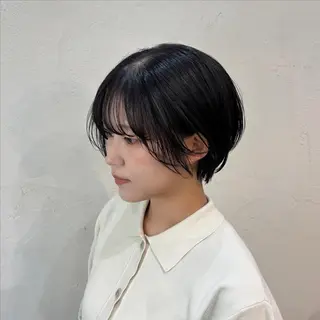 ショート カラー 津村 優明のヘアスタイル