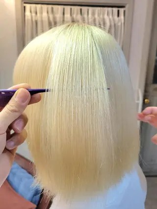 ショート カラー 渡辺祐輔 透明感🫧艶カラー✨のヘアスタイル