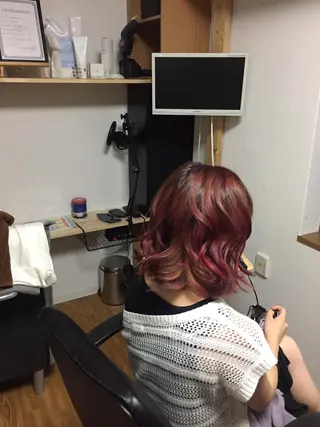 ミディアム カラー じょん 。のヘアスタイル