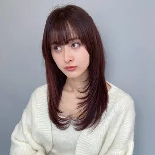 セミロング TRICCA 銀座所属・奏羽　"ショート ・ボブ ・レイヤー"のヘアスタイル