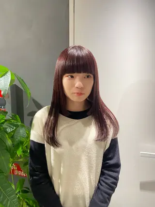 カラー ヒガシ サヨのヘアスタイル