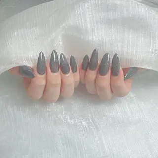 ネイル Viola Nailsalon所属・Viola. 優花のネイルデザイン