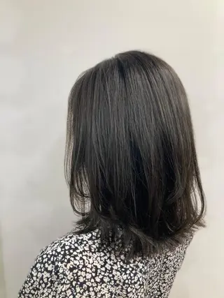 ミディアム カラー ブリーチ&似合せボブ 田中寛十のヘアスタイル