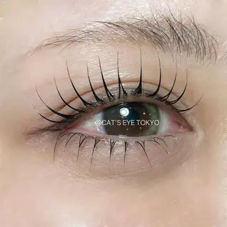 Cat's eye TOKYO 新宿店のネイルデザイン