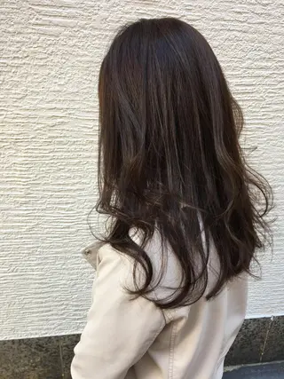 セミロング カラー OFF YUYAのヘアスタイル