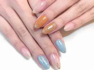 ネイル 新橋 ルキナ スタッフのネイルデザイン