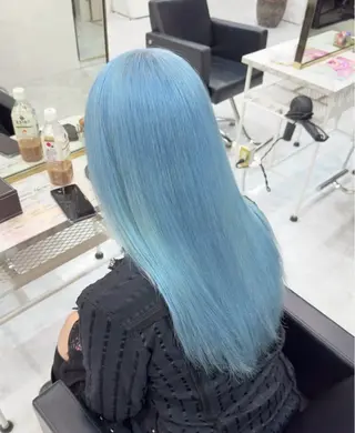 カラー 漆畑 莉奈のヘアスタイル